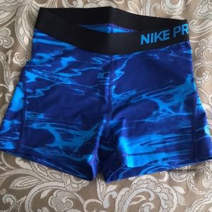 Nike pro shorts size S